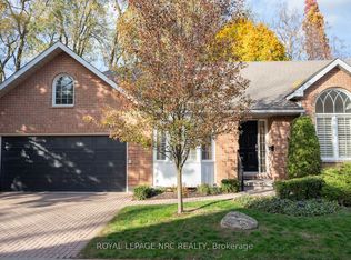 4667 Portage Rd #6, Niagara Falls, ON L2E6A9