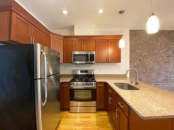 5th image of 4406 3rd Ave #2
