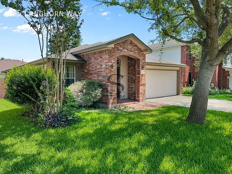 325 Longhorn Way — Photo 2