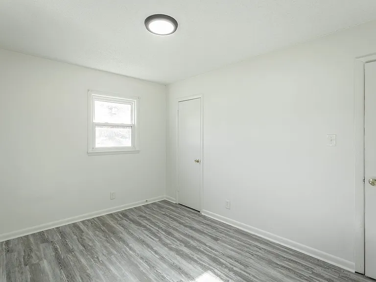 7725 Hansley Dr — Photo 7