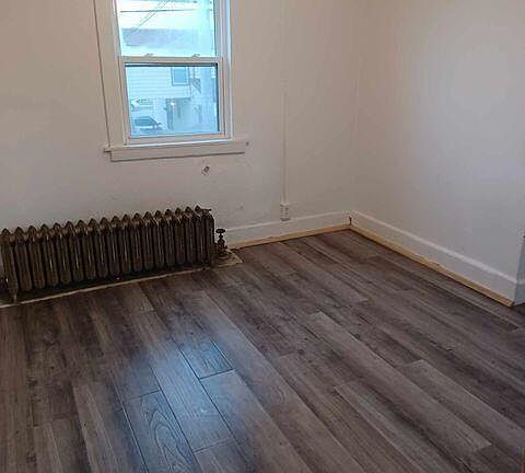 5th image of 815 13th STREET