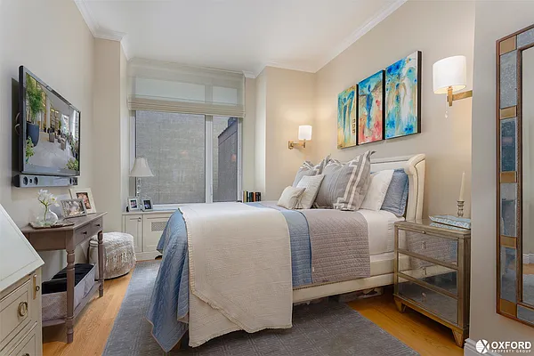 Sold by Oxford Property Group | media 7