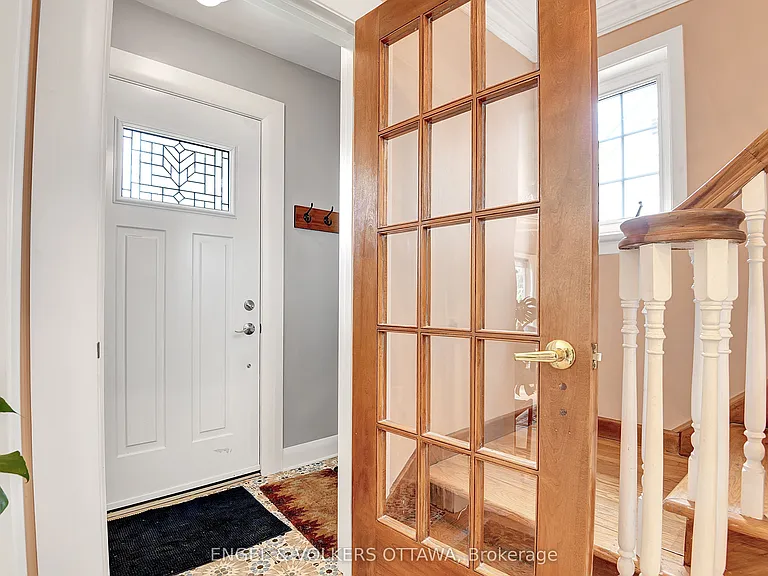 469 Island Park Dr — Photo 4