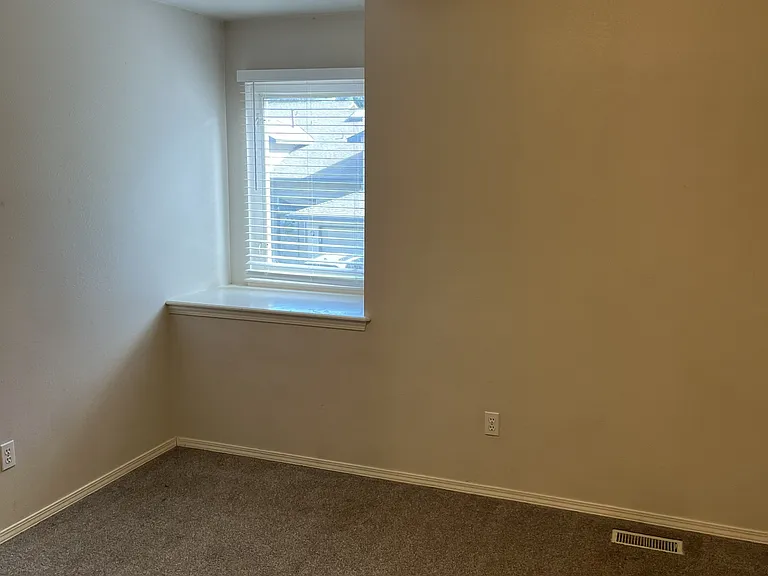 5933 N Cobbler Ln — Photo 23