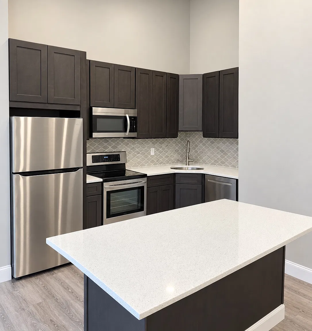1 bed, 1065 sqft, $2,400 — Photo 2