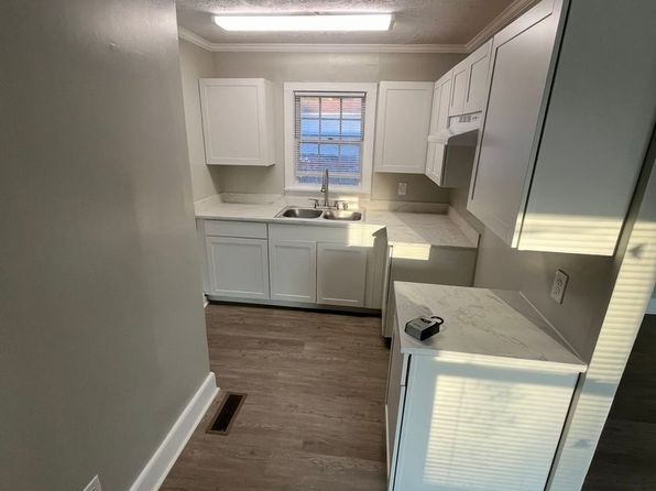 110B Lindsey Rd