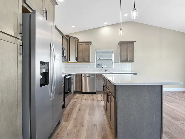 1608B Delane Dr #B — Photo 8