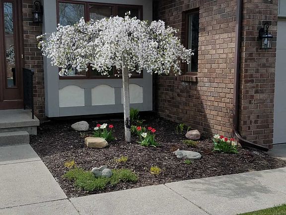 2nd image of 830 Apple Blossom Ln #22