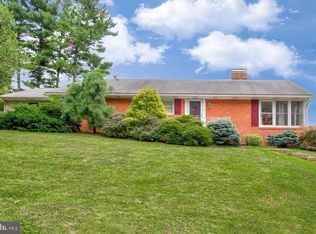 704 Clearmount Rd, York, PA 17403