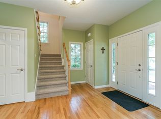 22152 White Spruce Ct, South Bend, IN 46628