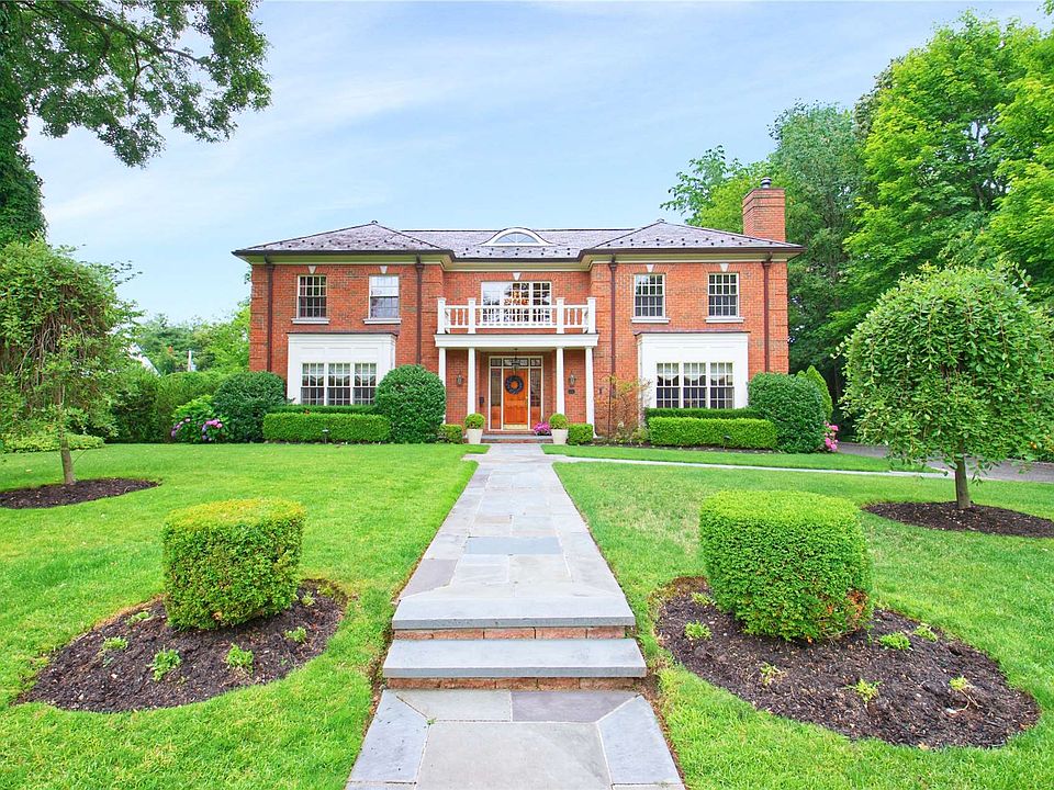 11 The Ridge, Manhasset, NY 11030 Zillow
