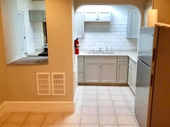 163 Douglass St APT 1, Reading, PA 19601