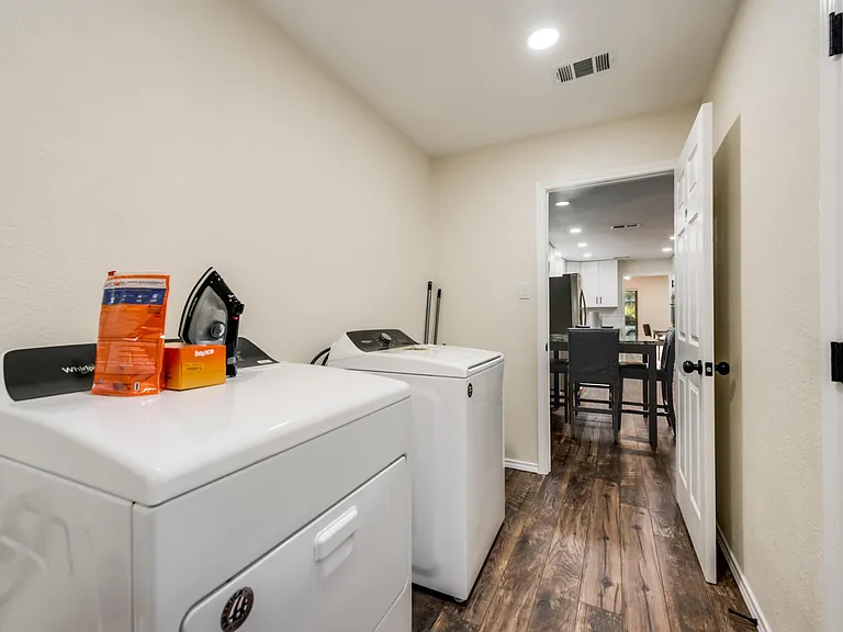 7754 Querida Ln — Photo 22