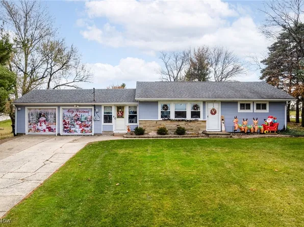 4262 Oxford Dr, Brunswick, OH 44212