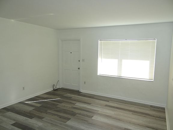 3rd image of 8414 N Gomez Ave