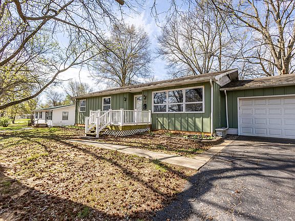 2nd image of 603 Spring Valley Dr