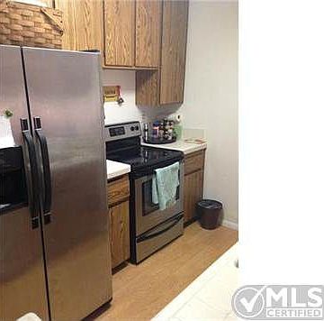 4th image of 9189 Village Glen Dr Unit 151
