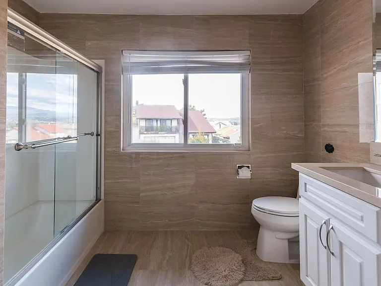 Crest Vista Dr — Photo 109
