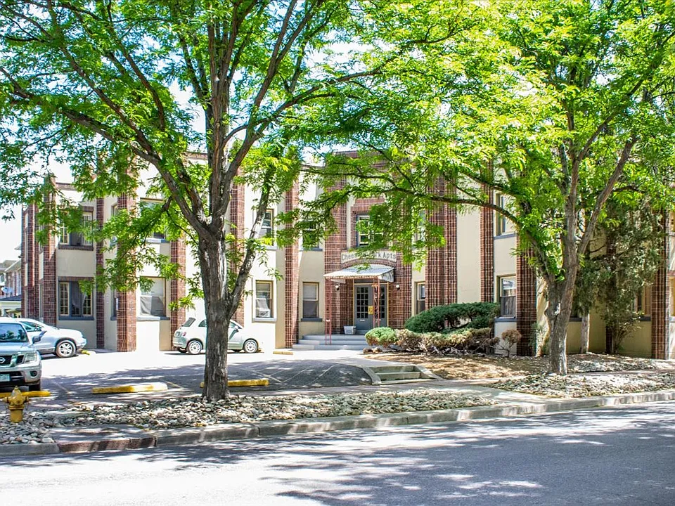 Cheesman Park Apartment