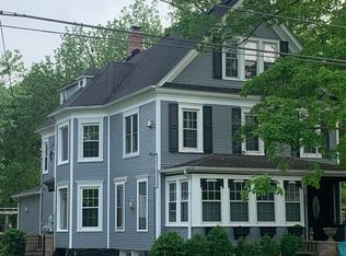 424 Main St APT D, Batavia, IL 60510