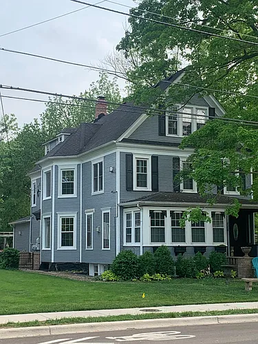 424 Main St #D Photo 1
