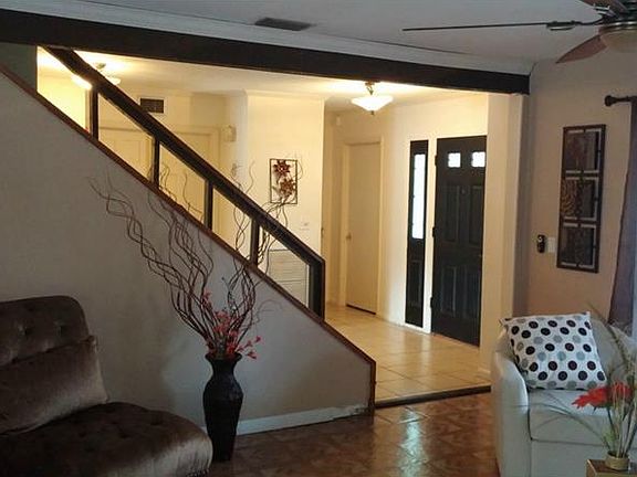 3rd image of 7507 Mayfair Ct