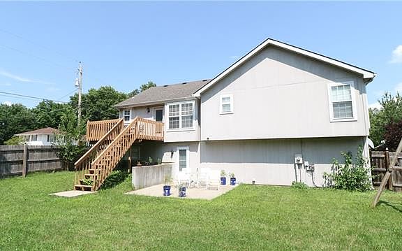 3rd image of 2900 Garland Ave