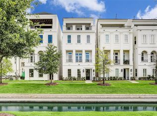 845 Blackshire Ln, Houston, TX 77055
