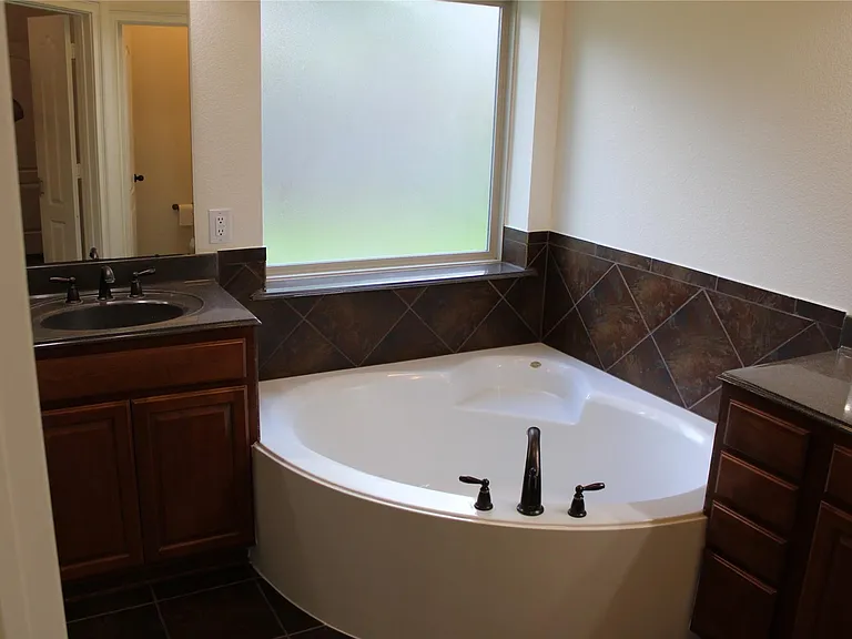 130 E Lasting Spring Cir — Photo 20