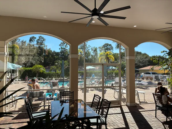 4510 Botanical Place Cir, Naples, FL