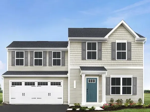 87 Changing Season Way, Hedgesville, WV