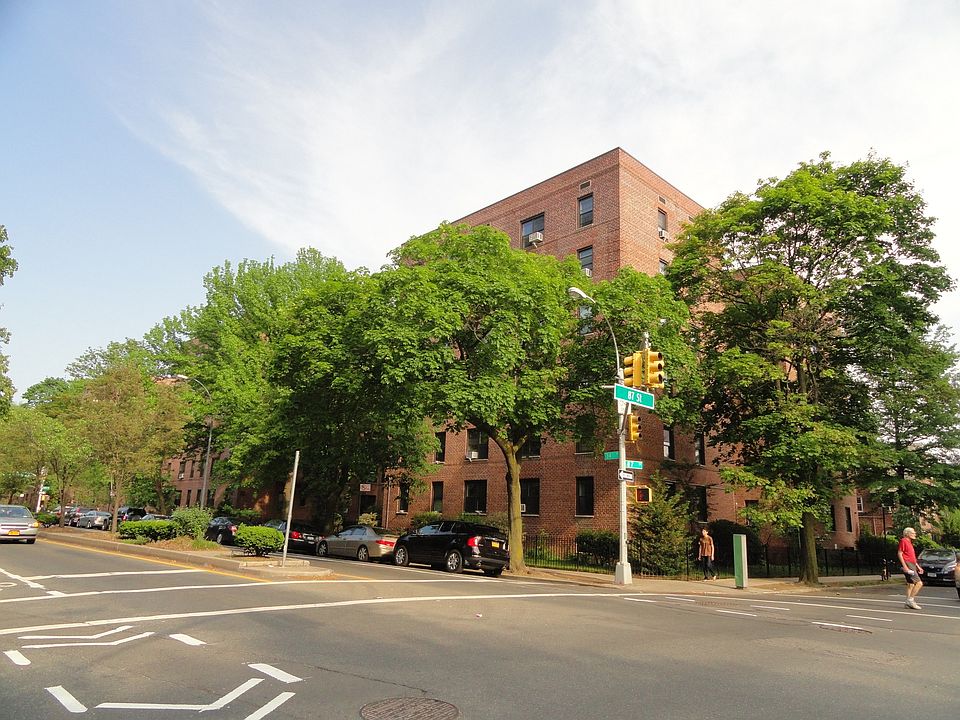 1st image of 8710 34th Ave APT 6N