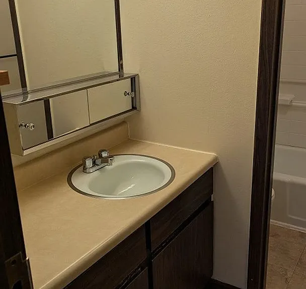 1625 W Elizabeth St #D6 — Photo 13