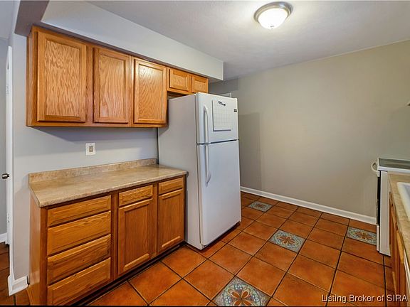 3rd image of 212 Village Pine Drive