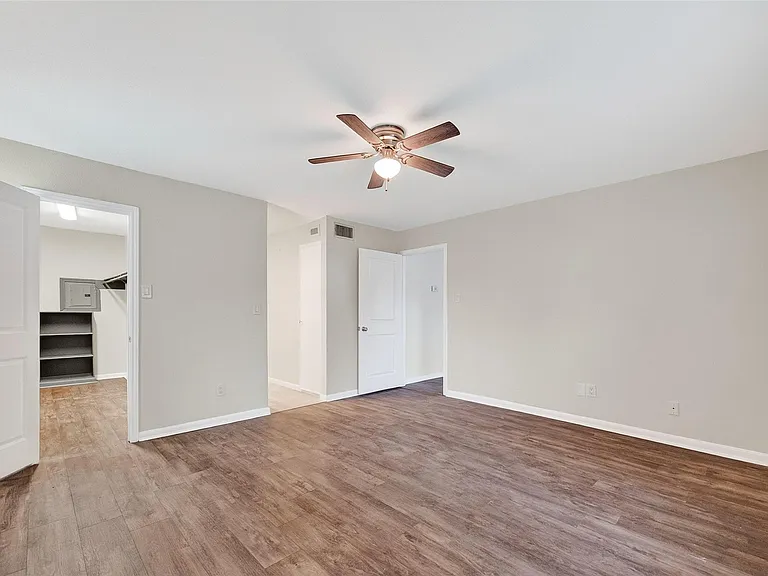 3700 W Clay St #227 — Photo 19