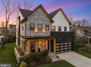 650 N Jackson St, Arlington, VA 22201