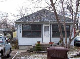 3262 Cloverdale Dr, Monroe, MI 48162