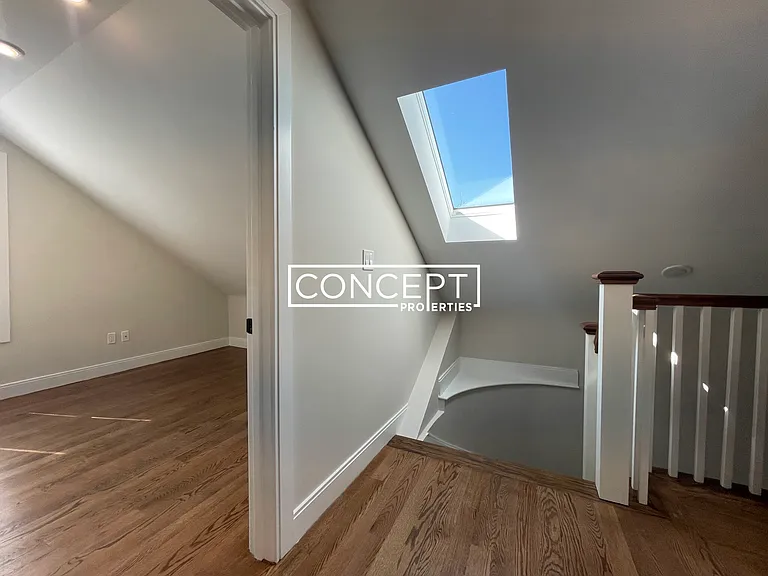 49 Alpine St #3 — Photo 8
