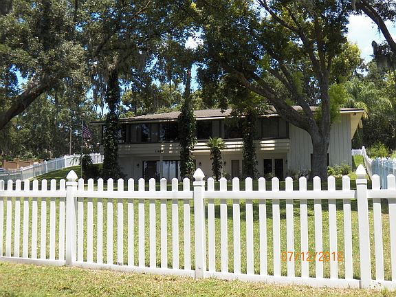 5th image of 12624 Lakeshore Dr