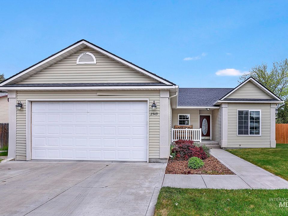 1st image of 2549 Paintbrush Dr