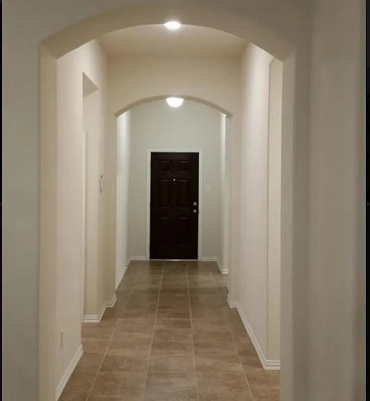 8403 Kari Bend Cir — Photo 16
