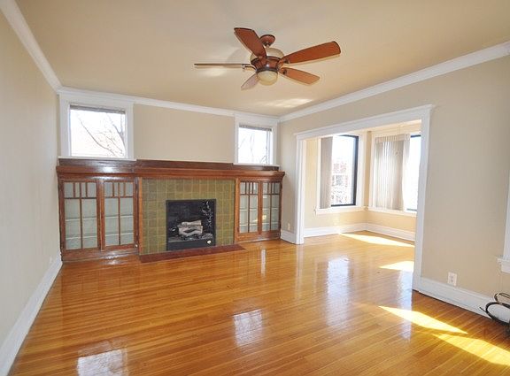 2nd image of 5200 S Ingleside Ave #3