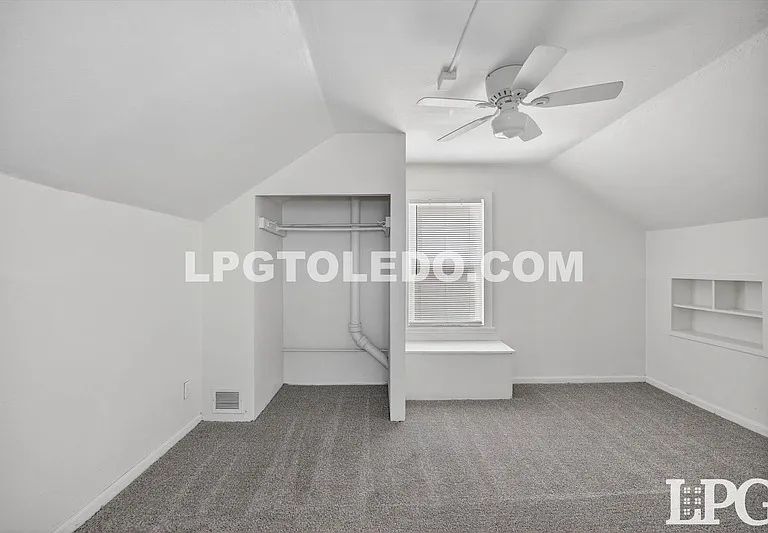 4406 Asbury Dr — Photo 22
