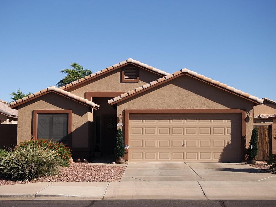 Move In Ready Parkwood Ranch!