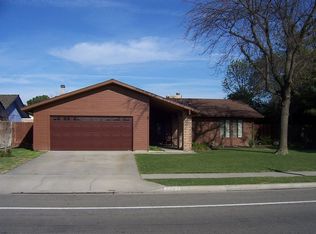 1947 N Rodgers Rd, Hanford, CA 93230