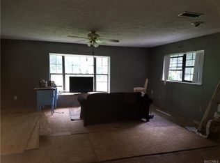 7981 W Inn Ln, Homosassa, FL 34446