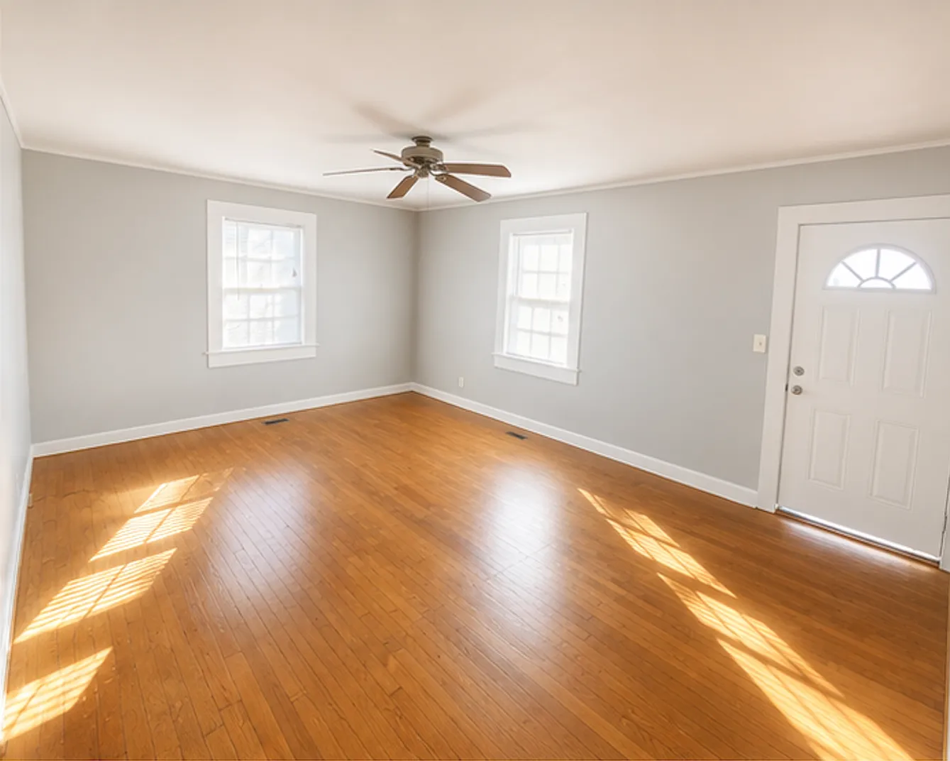 2 Bed 1 Bath in the Heart of Anniston — Photo 3