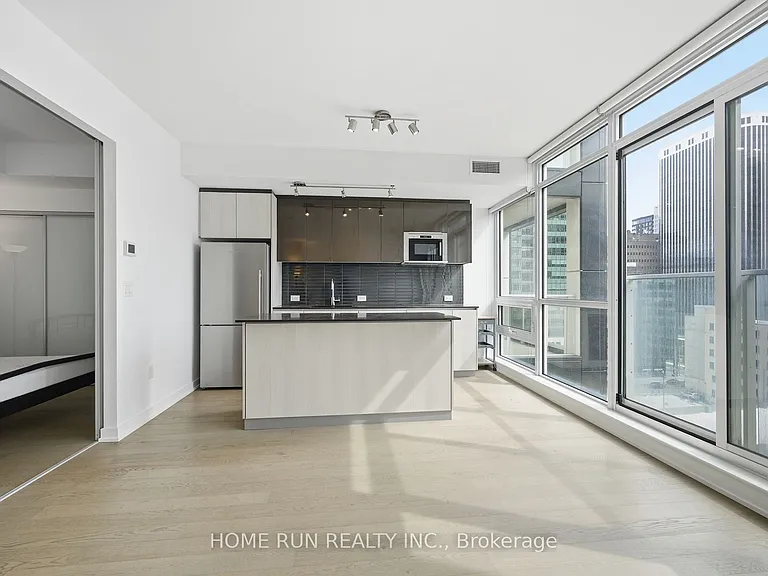 199 Slater St #1007 — Photo 12
