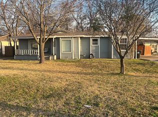 2521 Broadview St, Greenville, TX 75402