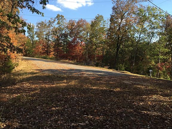Cul de sac and driveway